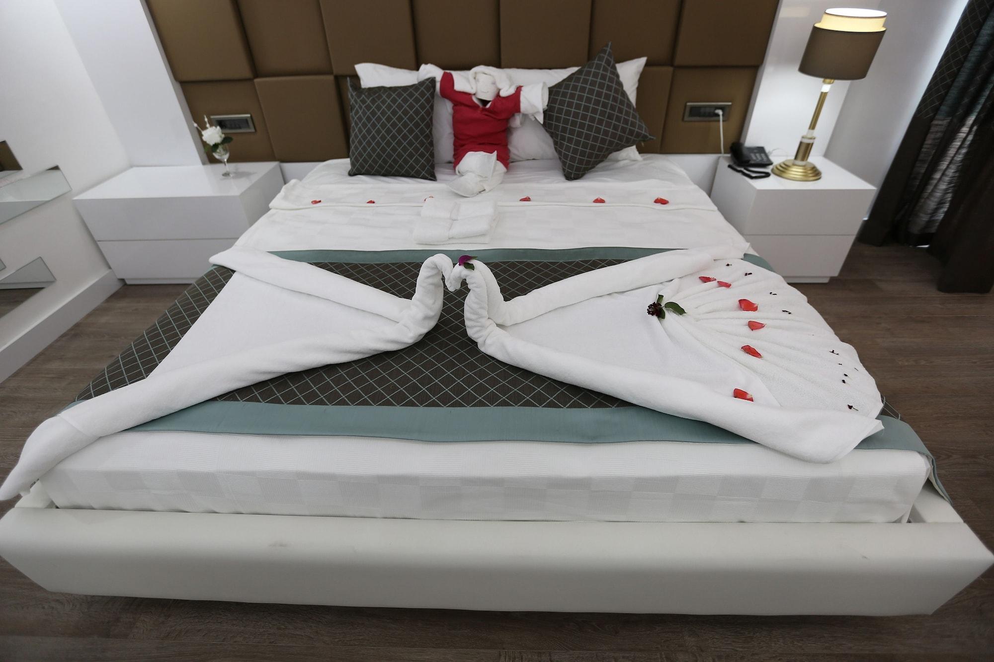 Elips Royal Hotel & Spa Antalya Extérieur photo