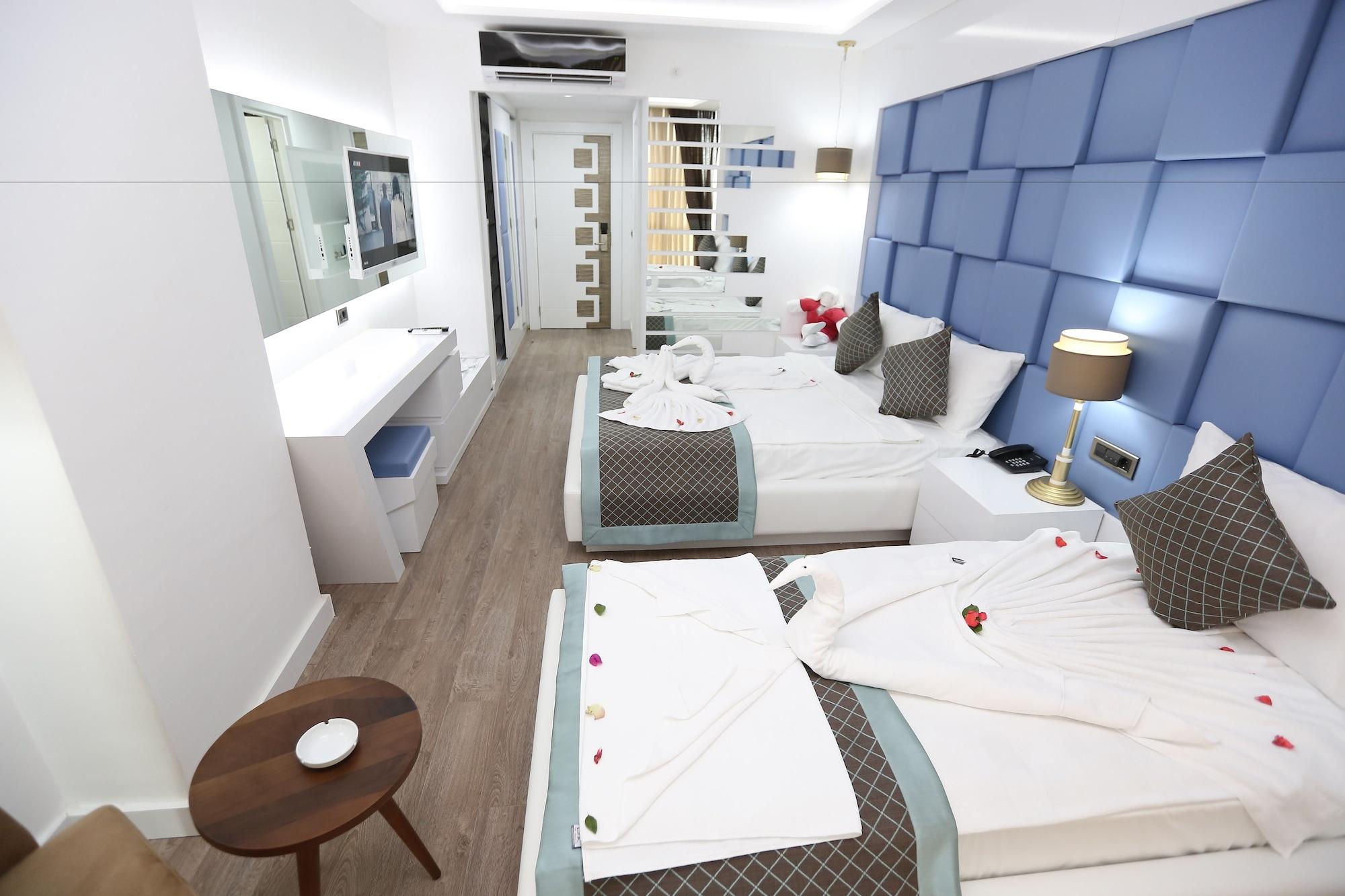 Elips Royal Hotel & Spa Antalya Extérieur photo