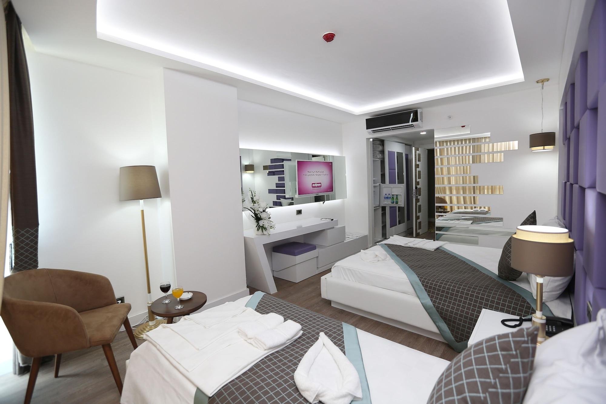 Elips Royal Hotel & Spa Antalya Extérieur photo