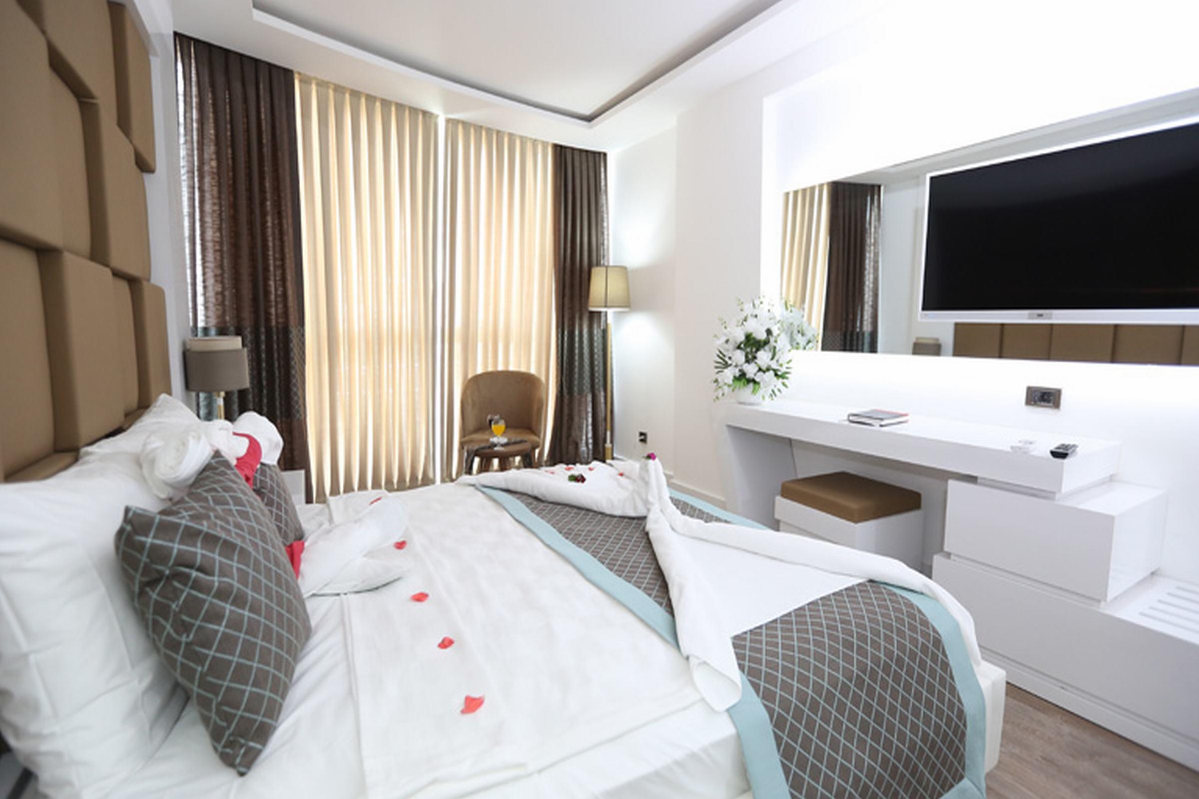 Elips Royal Hotel & Spa Antalya Extérieur photo