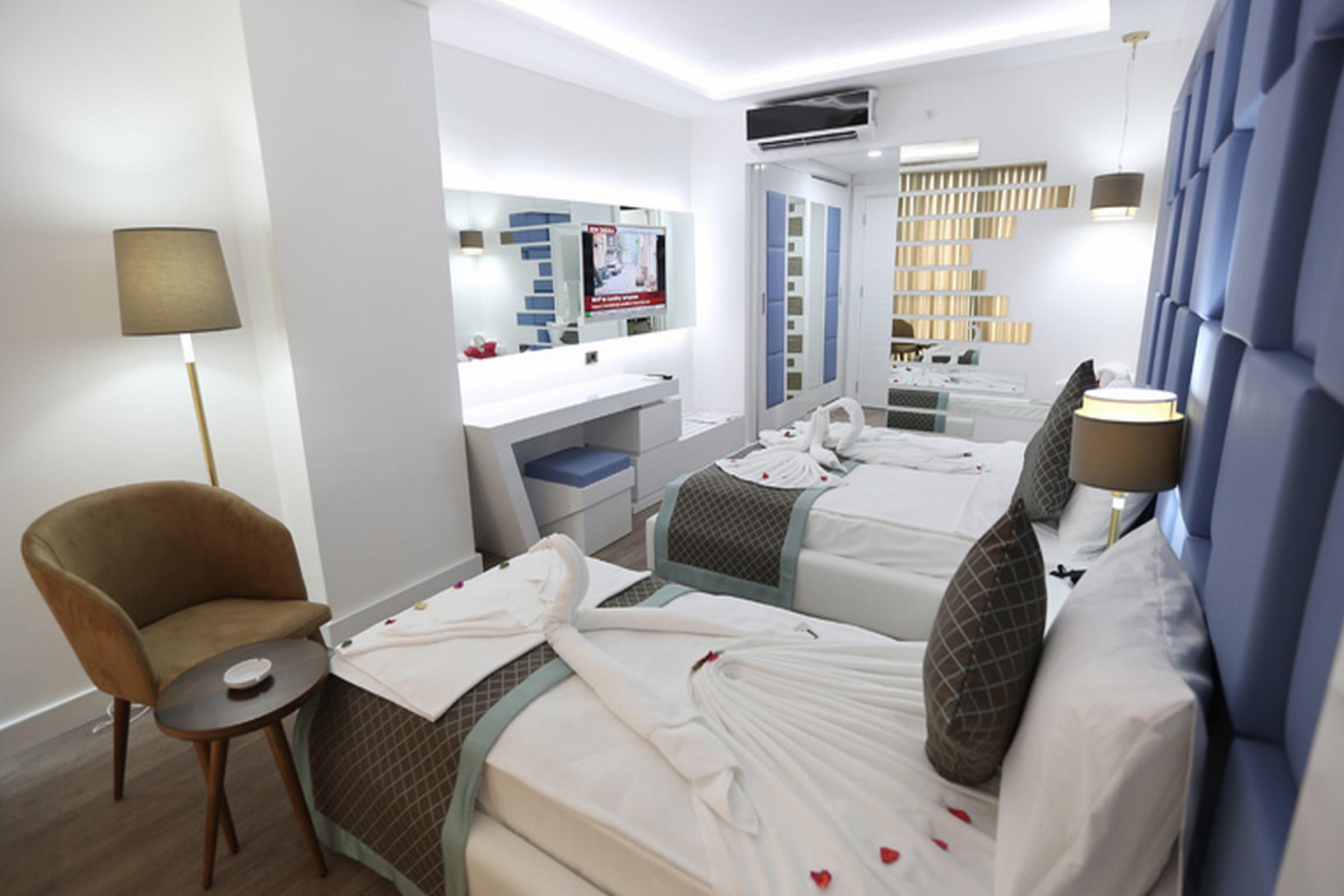 Elips Royal Hotel & Spa Antalya Extérieur photo